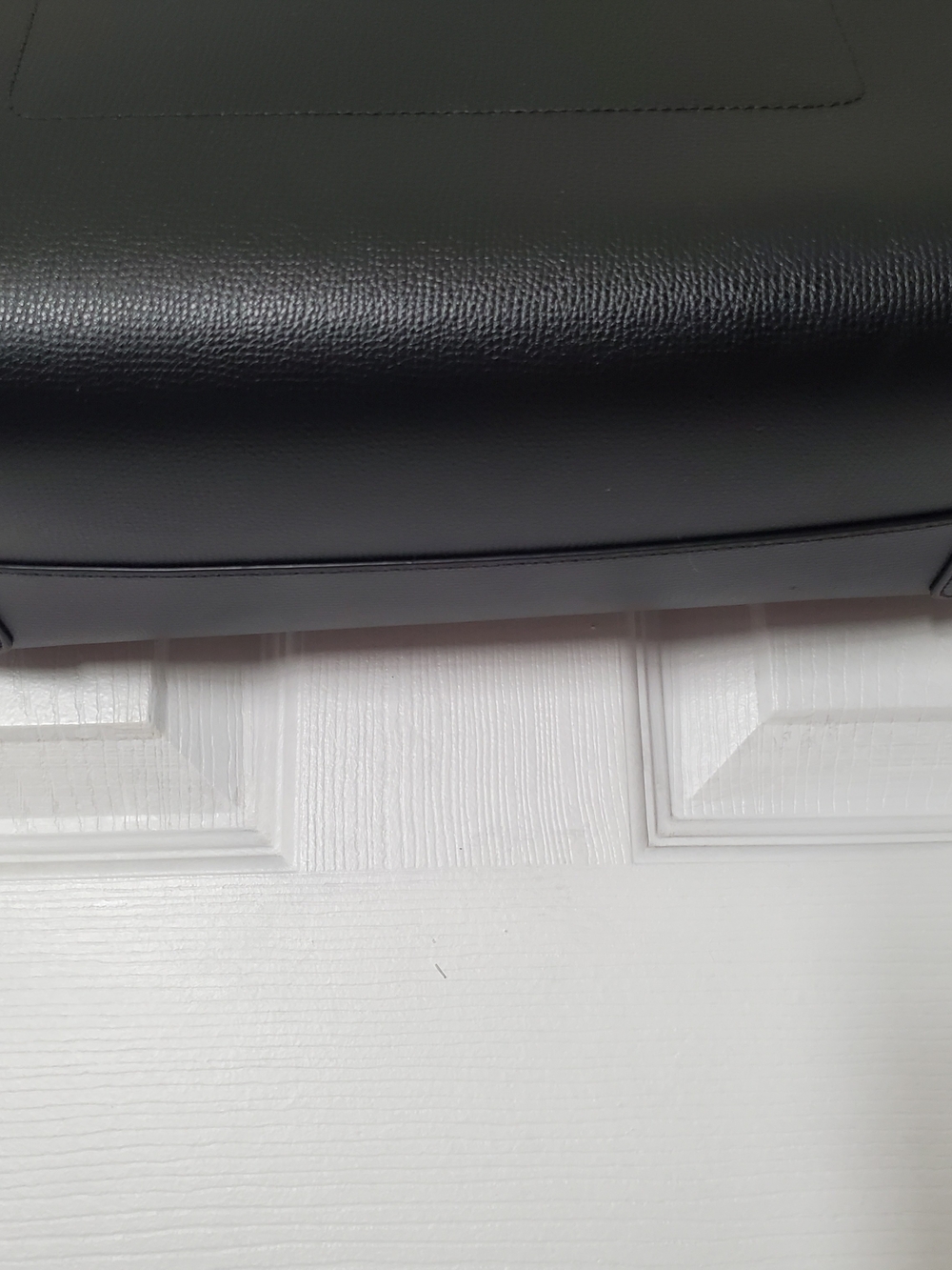 Kate Spade Black POPPY Leather Tote - Picture 4 of 13